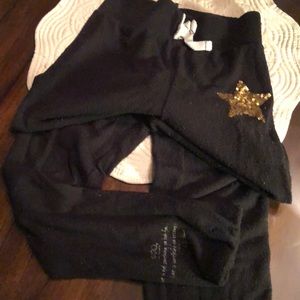 ☮️❤️🌍 Fuzzy black high-waisted sweatpants with sequins gold ⭐️ Star.